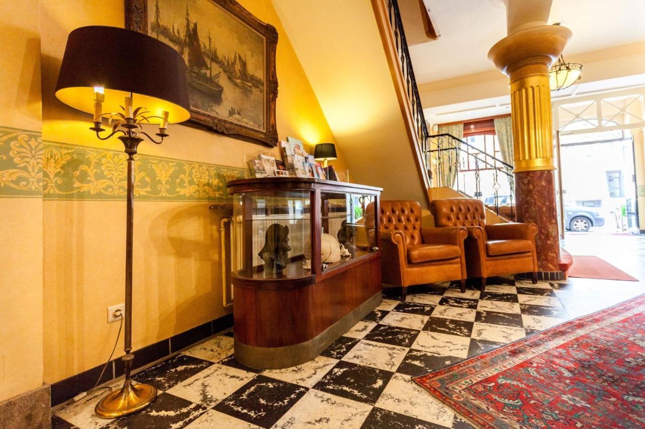 Avenue Hotel By F-Hotels บลังเคนเบอร์เก ภายนอก รูปภาพ